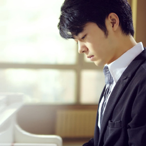 寡妇巨大的荫蒂和奶头
